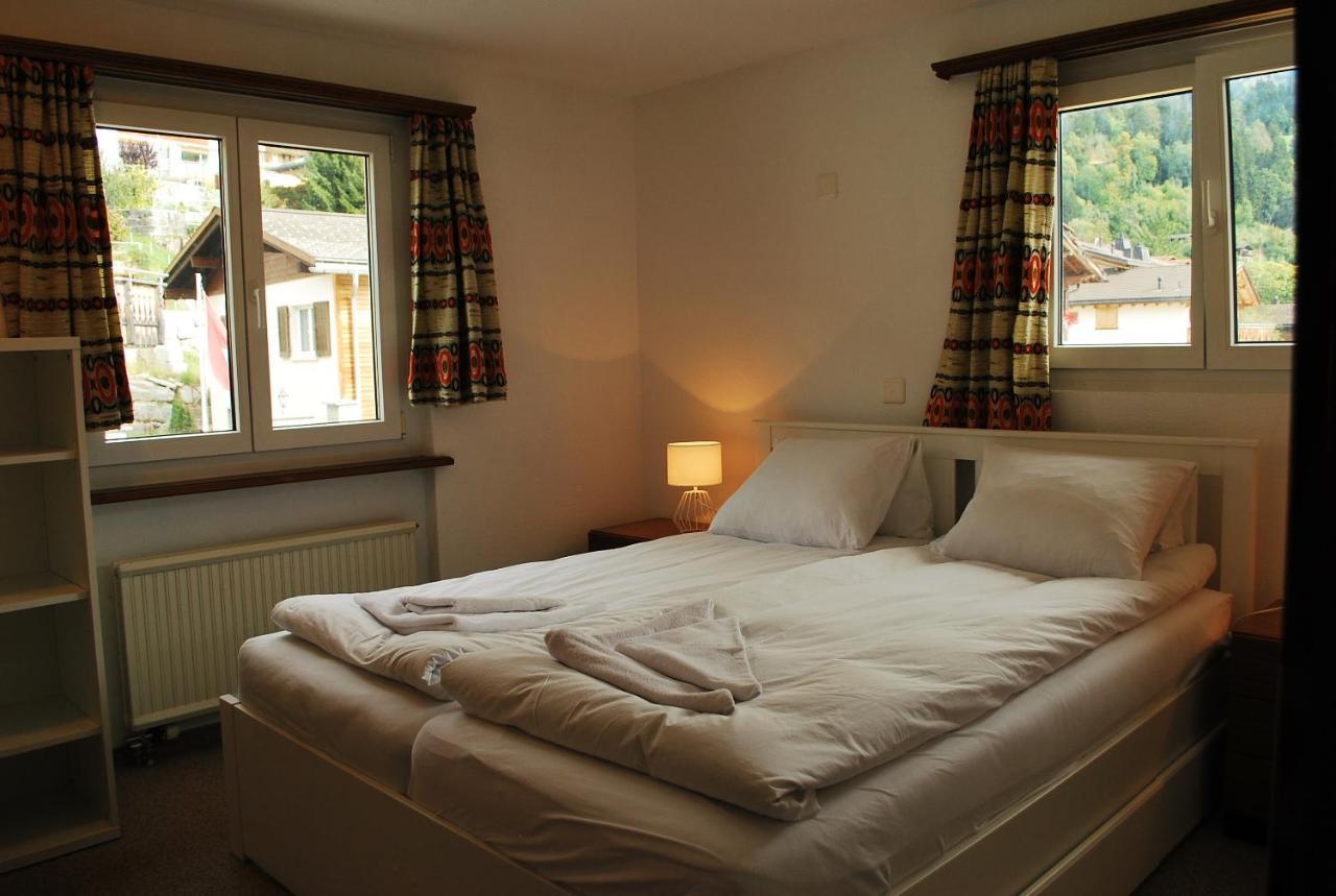 Rooms With Private Bathrooms Saas im Prattigau Exterior foto