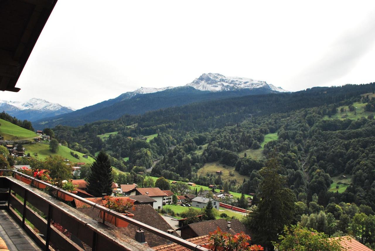 Rooms With Private Bathrooms Saas im Prattigau Exterior foto