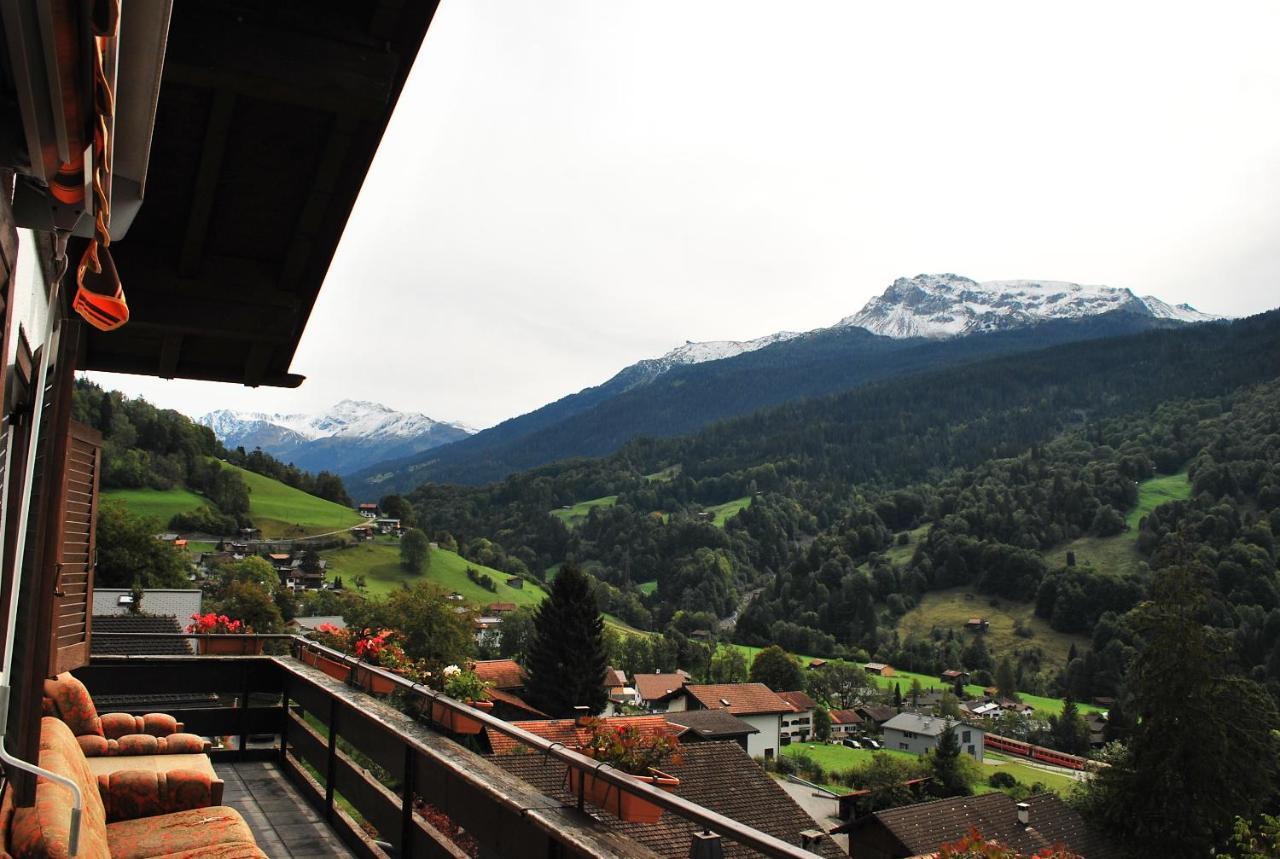 Rooms With Private Bathrooms Saas im Prattigau Exterior foto