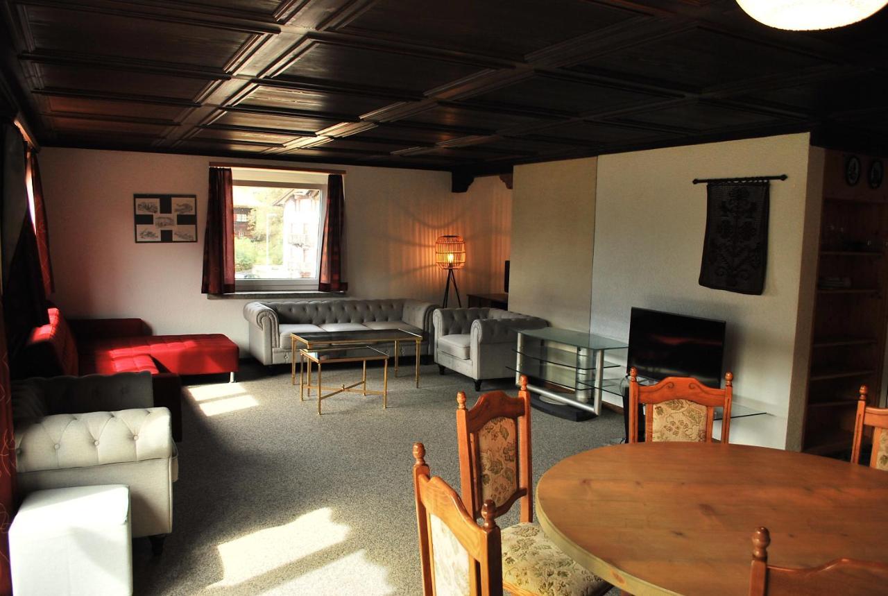 Rooms With Private Bathrooms Saas im Prattigau Exterior foto